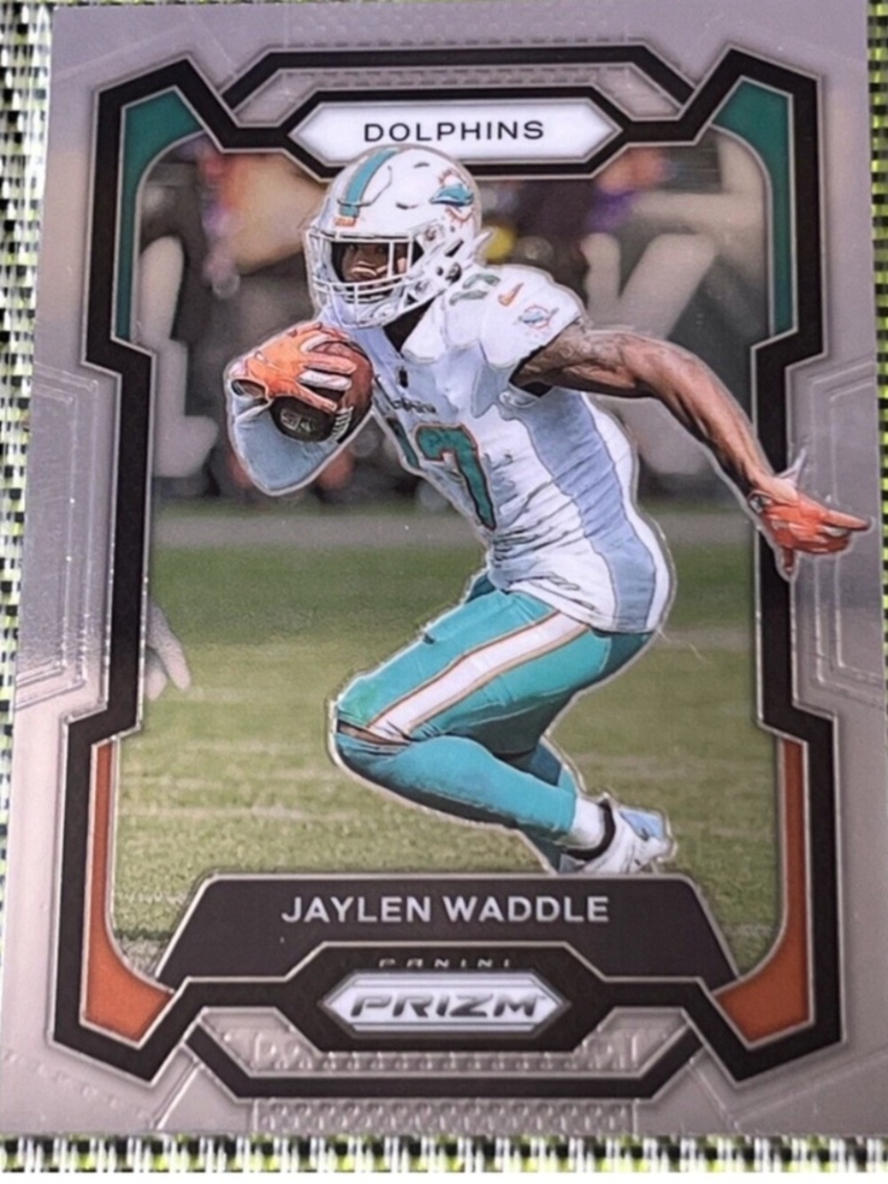 Jaylen Waddle 2023 Panini Prizm Miami Dolphins NFL Football Card